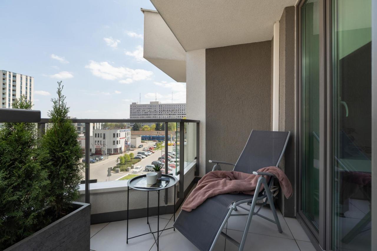 Centre & Modern Quiet With Parking By Renters Prestige Apartament