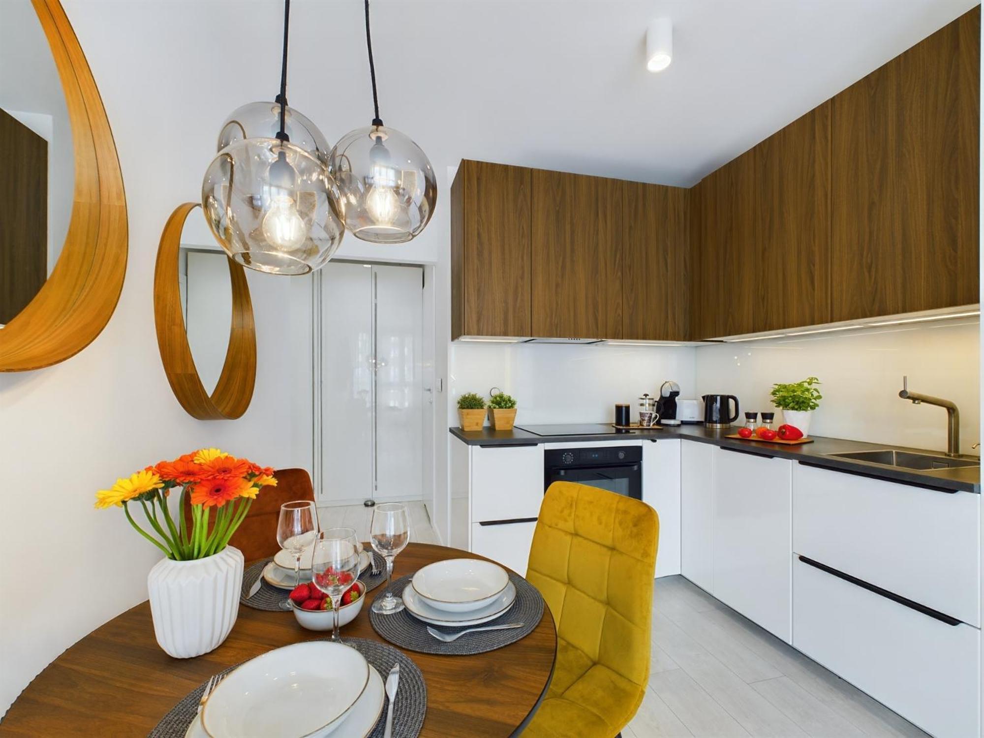 Apartament Centre & Modern Quiet With Parking By Renters Prestige